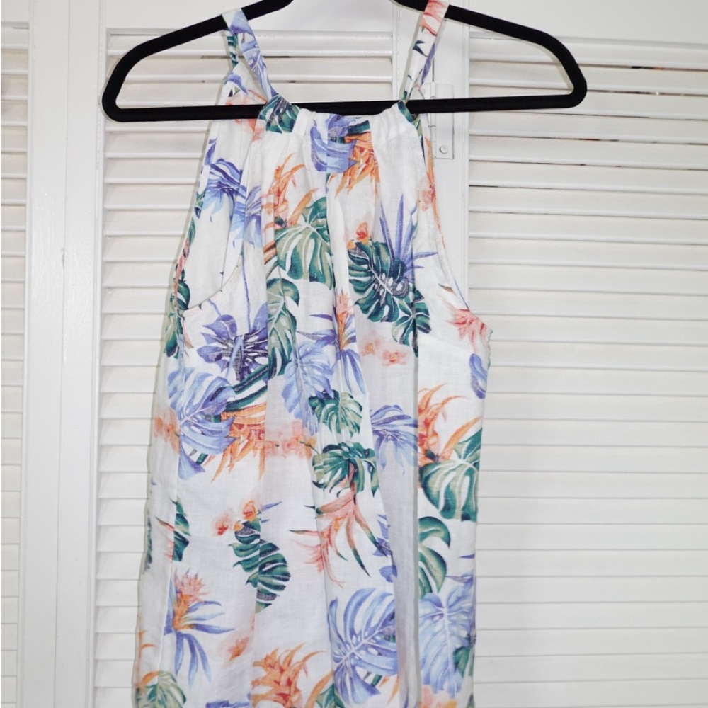 Tropical Floral Halter Tank Top in White Floral